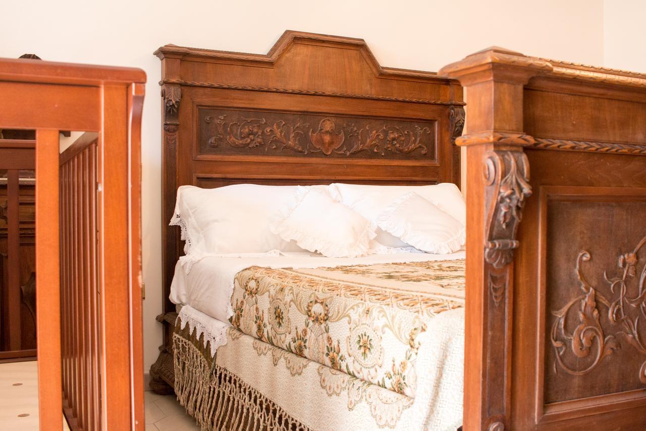 チェラーノ Il Mughetto Bed & Breakfast エクステリア 写真